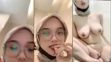 Baby Ica Jilbab Toge Agresif Brutal Hot Indonesia Viral HD Streaming